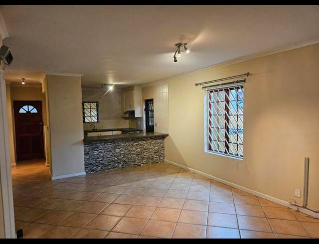 2 BEDROOM PROPERTY TO RENT IN PARKLANDS
